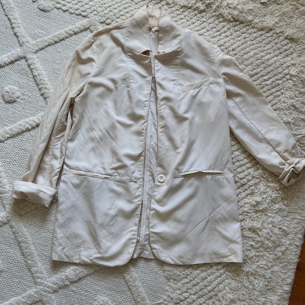 Small white Blazer, brand: Frenchi